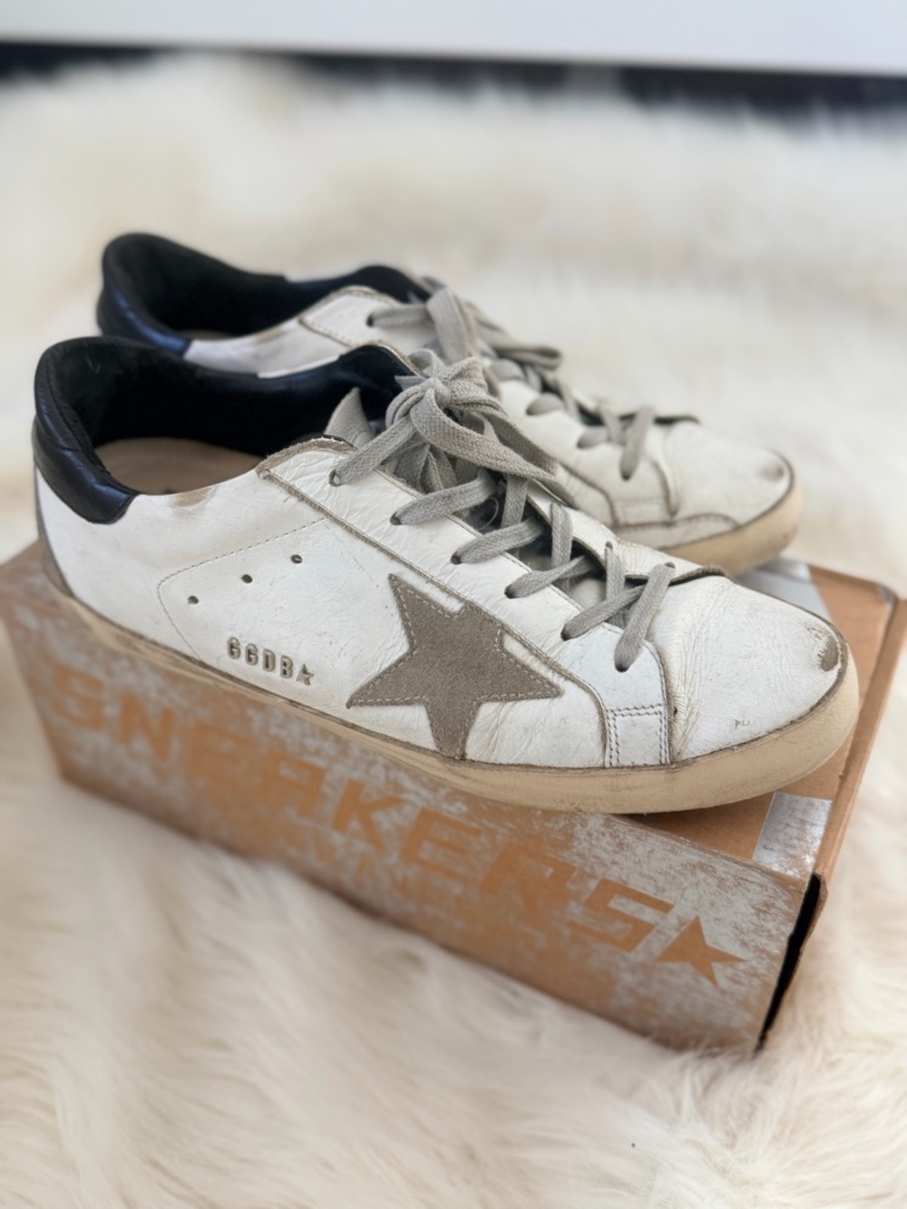 Golden Goose Superstar Sneakers White Beige Star Black Heel Size 40